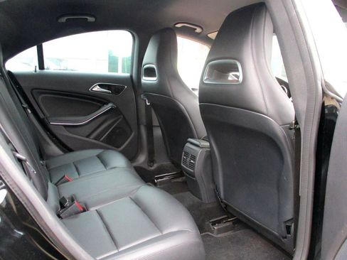 Used 2014 Mercedes-Benz CLA 250 250 image 13