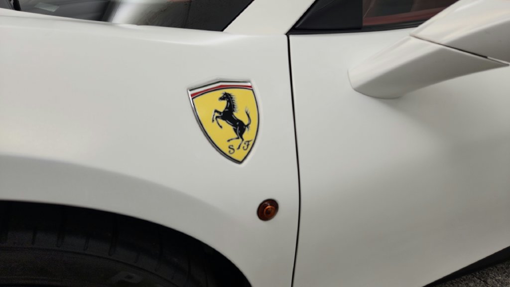 Used 2017 Ferrari 488 Spider RWD image 16