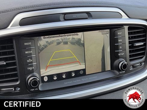 Used 2020 Kia Sorento SX image 27