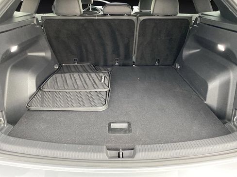 Certified 2024 Volkswagen Atlas Cross Sport SE image 14