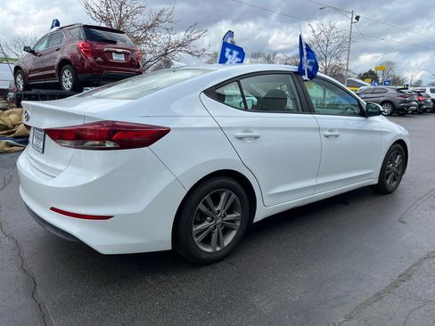Used 2018 Hyundai Elantra SEL image 6