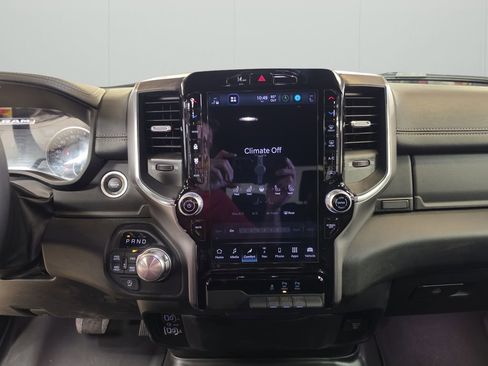 Used 2025 RAM 1500 Laramie AWD/4WD image 20