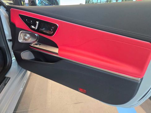 New 2026 Mercedes-Benz CLE 300 4MATIC Coupe image 11