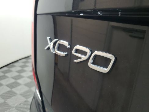 Used 2026 Volvo XC90 B6 Ultra AWD/4WD image 10