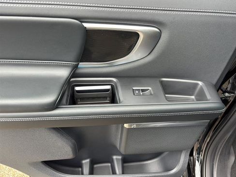 New 2026 Ford Expedition Platinum image 16