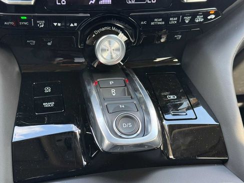 Used 2026 Acura MDX FWD w/ Technology Package image 17