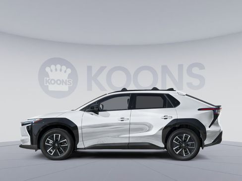 New 2026 Toyota bZ FWD image 4