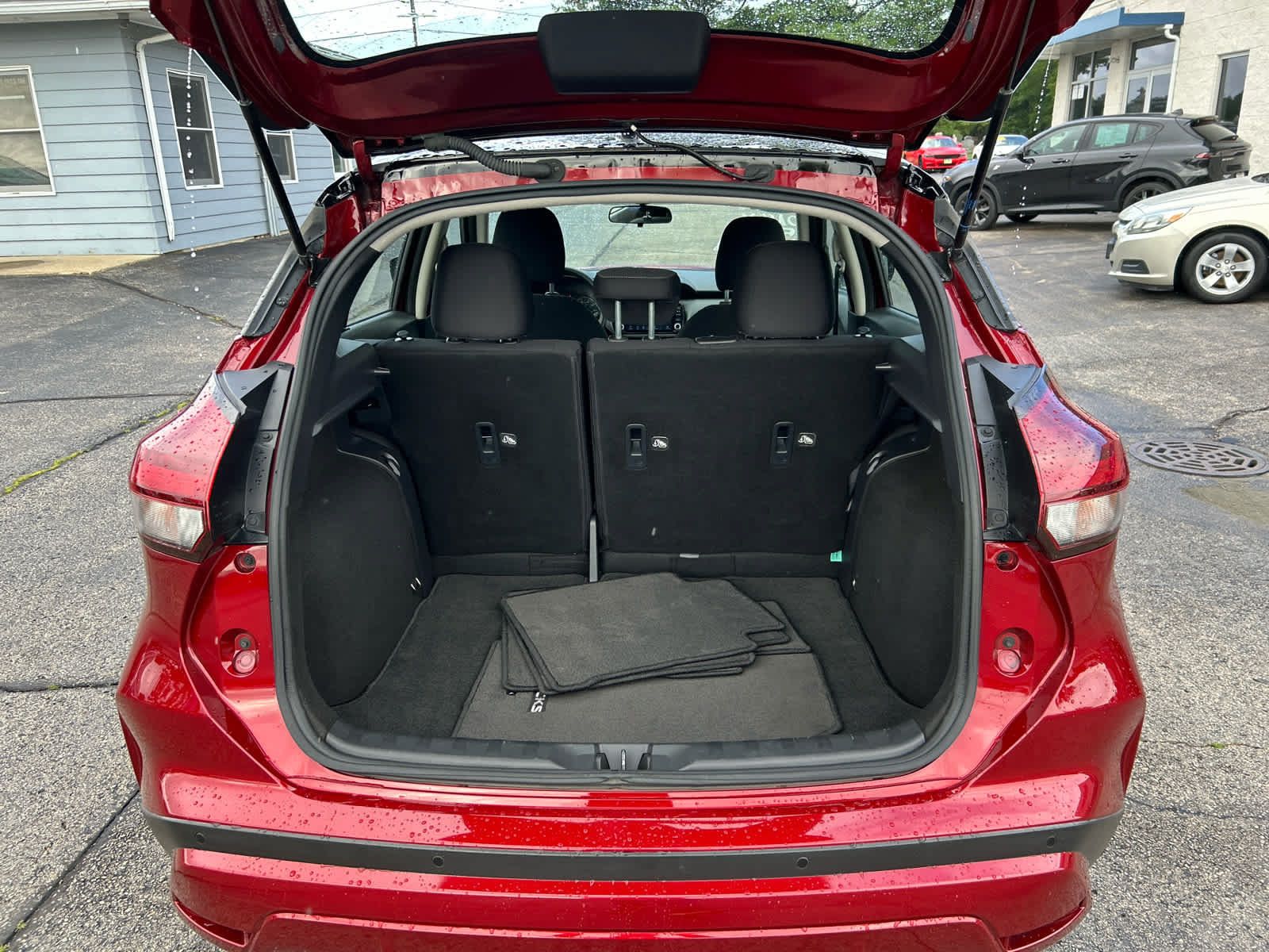 Used 2021 Nissan Kicks SV FWD image 24