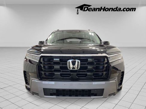 New 2026 Honda Pilot Touring image 10