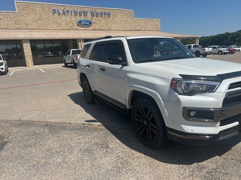 Used 2021 Toyota 4Runner Nightshade AWD/4WD image 2
