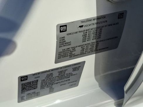 Used 2023 Chevrolet Silverado 3500 LT w/ Snow Plow Prep/Camper Package image 39