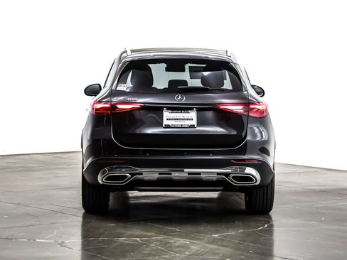 New 2026 Mercedes-Benz GLC 300 image 3