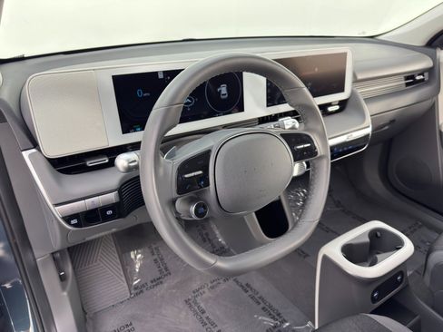 Used 2022 Hyundai Ioniq 5 SE image 12