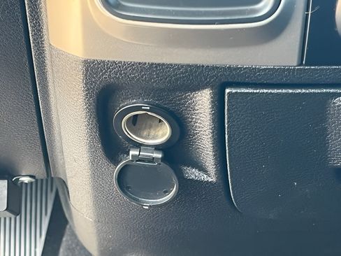 Used 2019 RAM 1500 Big Horn RWD image 27