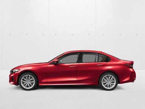 Used 2026 BMW 330i Sedan w/ M Sport Package RWD image 3