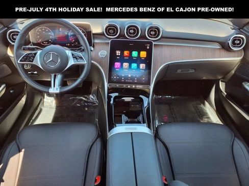 Used 2025 Mercedes-Benz C 300 4MATIC Sedan image 5