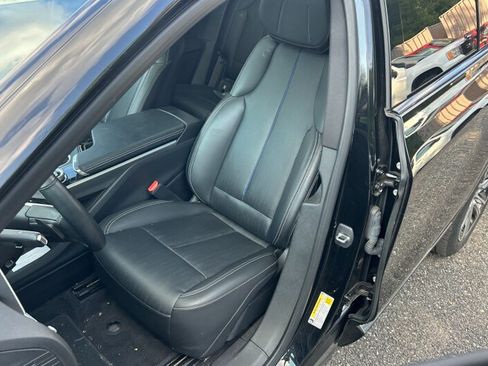 Used 2024 Cadillac Lyriq Luxury RWD image 8