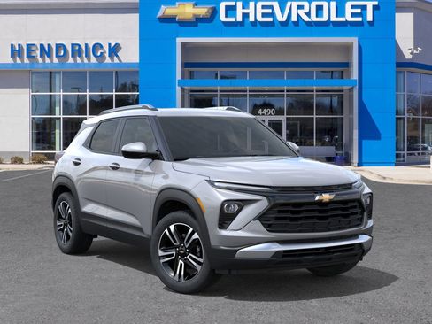 New 2026 Chevrolet TrailBlazer LT w/ LPO, Blackout Package image 9