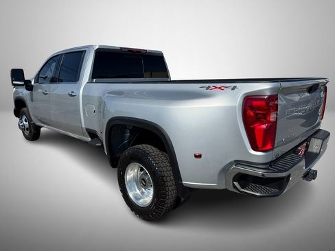 Used 2022 Chevrolet Silverado 3500 LTZ w/ LTZ Texas Edition image 4