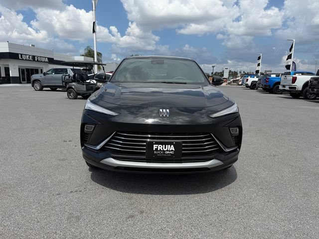 Used 2024 Buick Envista Preferred FWD image 2