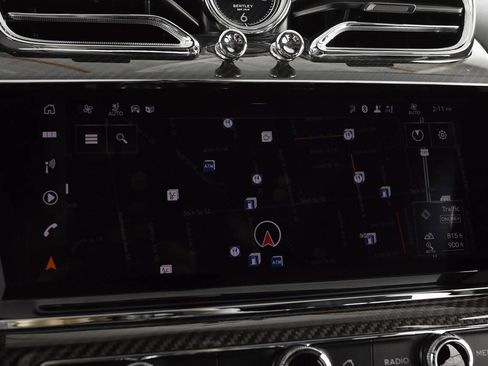 Used 2021 Bentley Bentayga Speed image 30