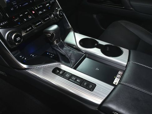 Used 2023 Lexus LX 600 F Sport w/ Accessory Package (Z1) AWD/4WD image 46
