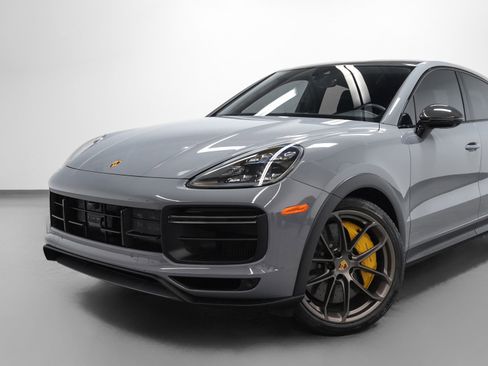 Certified 2023 Porsche Cayenne Turbo GT AWD/4WD image 7