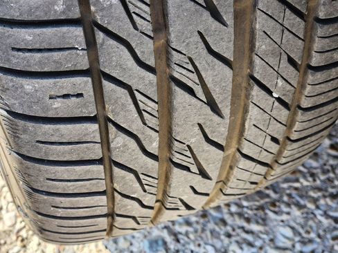 Used 2022 Genesis G70 3.3T Launch Edition image 11