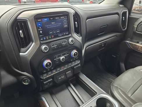 Used 2021 GMC Sierra 1500 Denali w/ Denali Ultimate Package AWD/4WD image 28