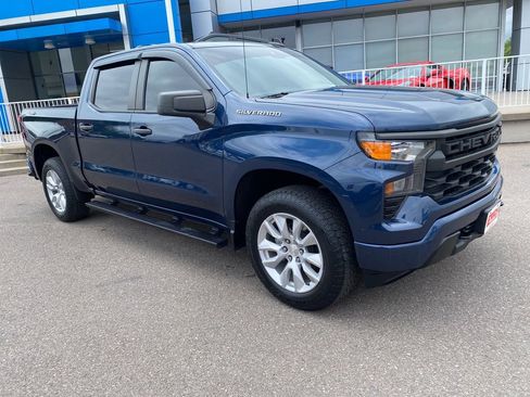 Used 2022 Chevrolet Silverado 1500 Custom AWD/4WD image 7