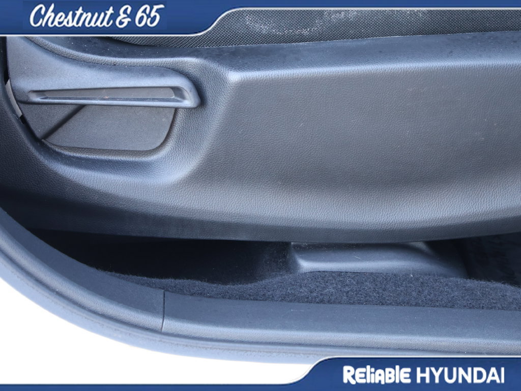 Used 2023 Honda HR-V Sport image 10