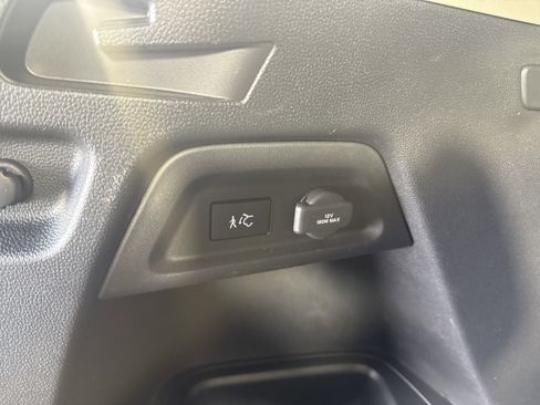 Certified 2023 Honda Pilot Touring image 21