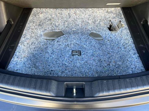 Used 2018 Honda CR-V Touring image 61