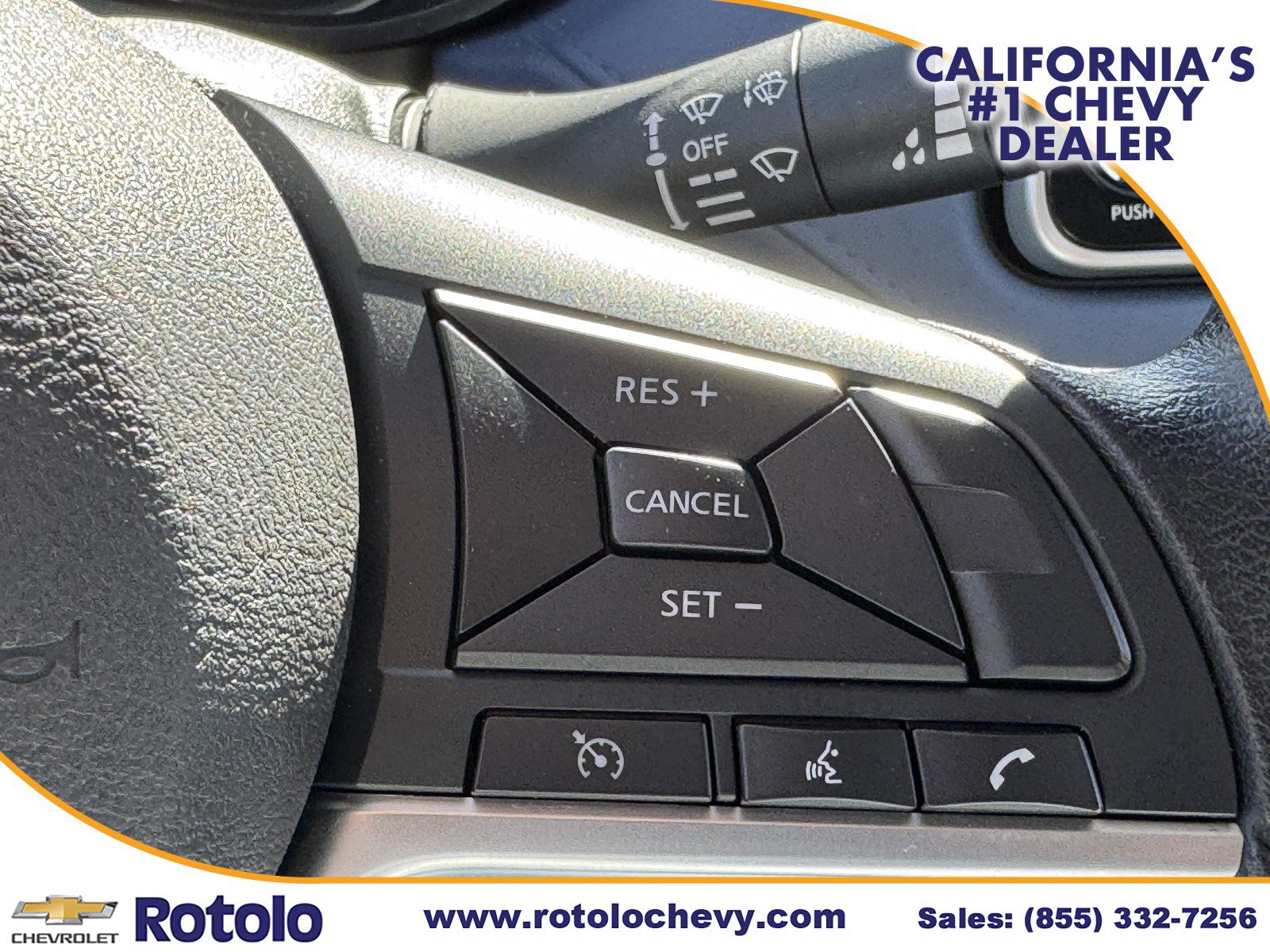 Used 2024 Nissan Versa SV FWD image 23