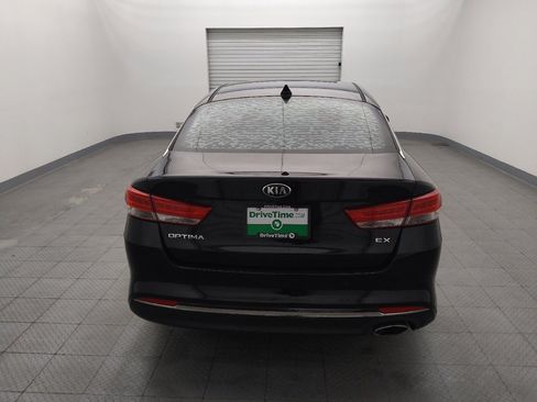 Used 2018 Kia Optima EX image 6