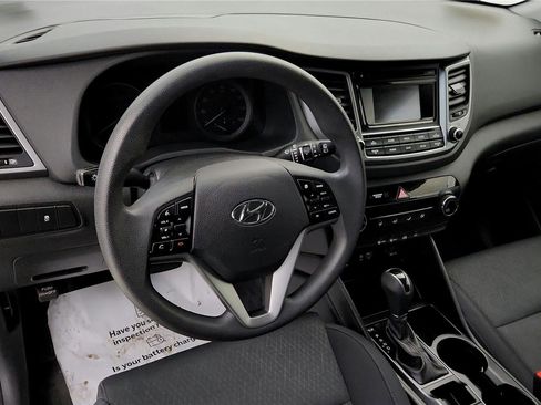 Used 2018 Hyundai Tucson SE AWD/4WD image 24