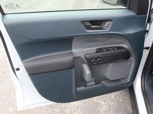 New 2026 Ford Maverick XL AWD/4WD image 22