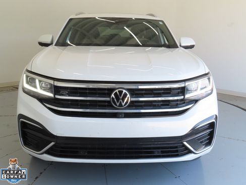 Used 2022 Volkswagen Atlas Cross Sport SEL Premium R-Line AWD/4WD image 9