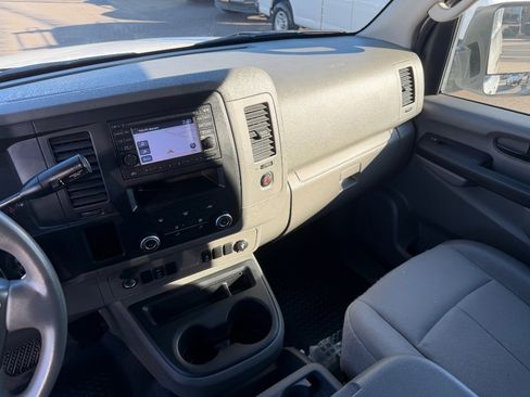 Used 2012 Nissan NV 2500 SV w/ Technology Pkg image 20