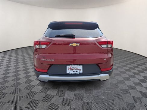 Used 2023 Chevrolet TrailBlazer LT w/ Convenience Package FWD image 5