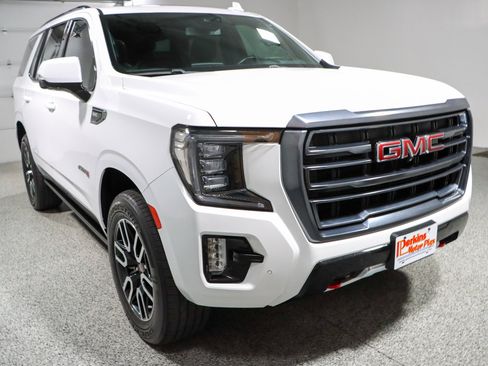Used 2023 GMC Yukon AT4 w/ AT4 Premium Plus Package AWD/4WD image 5