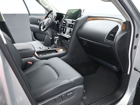 Used 2024 Nissan Armada SL w/ Captain's Chairs Package RWD image 36
