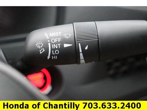 Used 2025 Honda Accord SE image 11