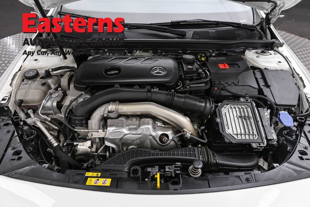 Used 2025 Mercedes-Benz CLA 250 image 7