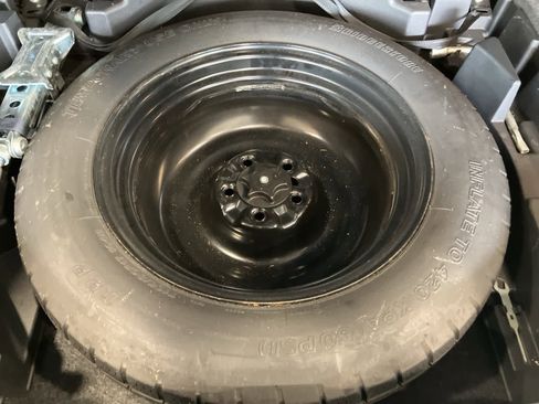 Used 2010 INFINITI EX35 Journey image 30