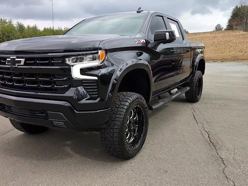 Used 2023 Chevrolet Silverado 1500 RST w/ All Star Edition Plus image 2