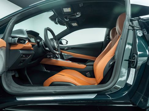 Used 2025 Lotus Emira image 19