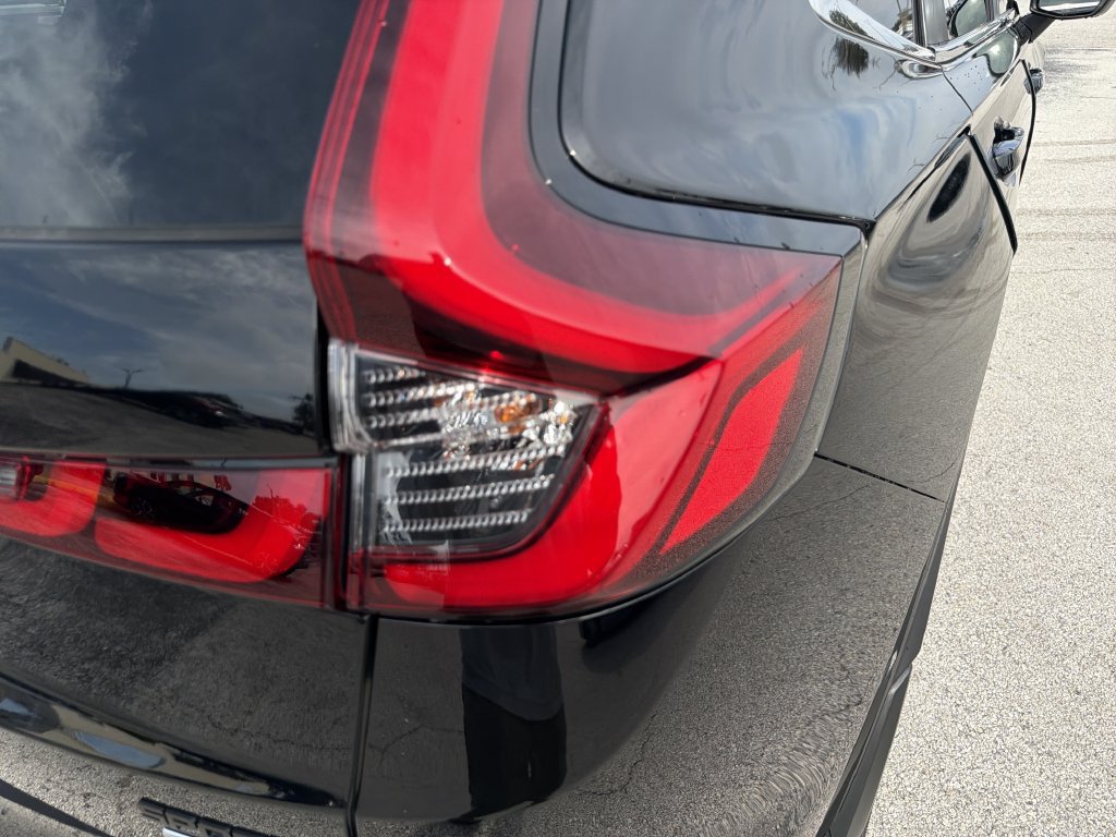 Used 2024 Honda CR-V Sport Touring image 10