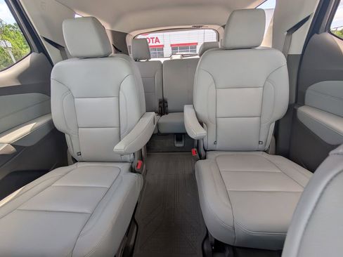 Used 2021 Chevrolet Traverse LT w/ LPO, Floor Liner Package image 23