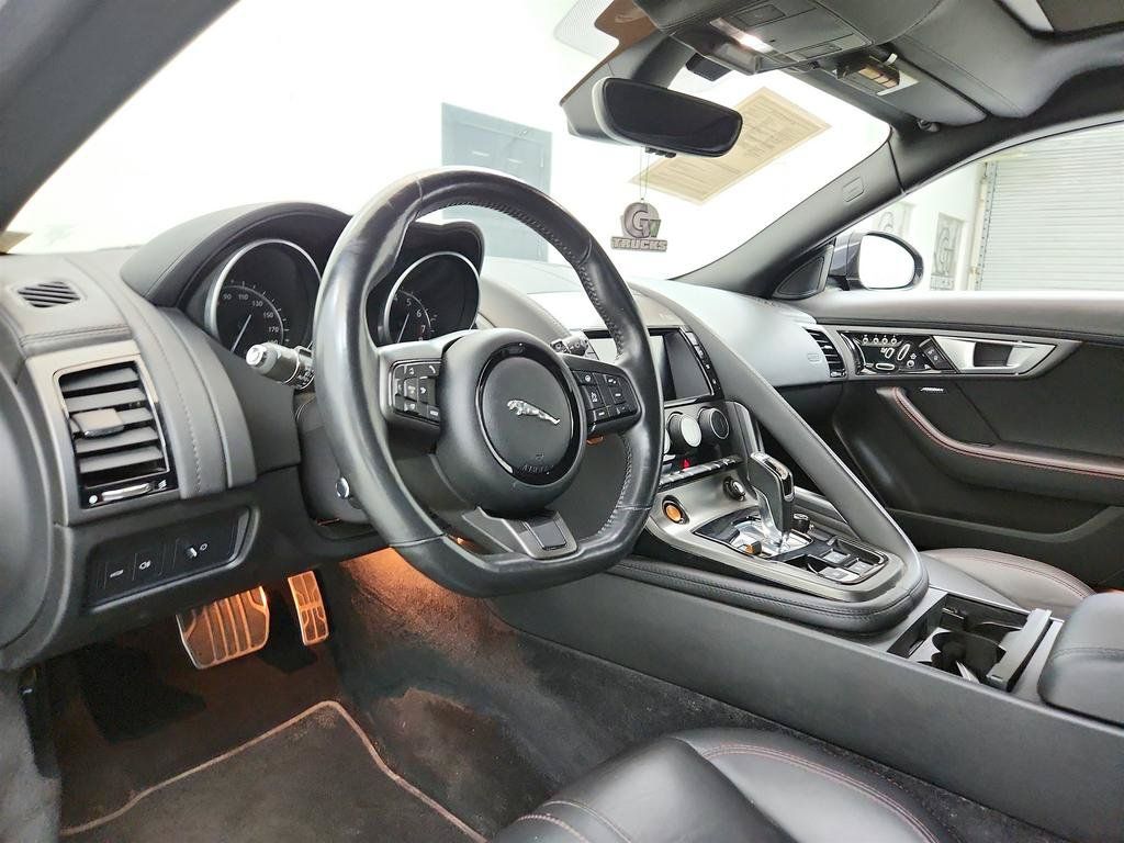 Used 2017 Jaguar F-TYPE S AWD/4WD image 13